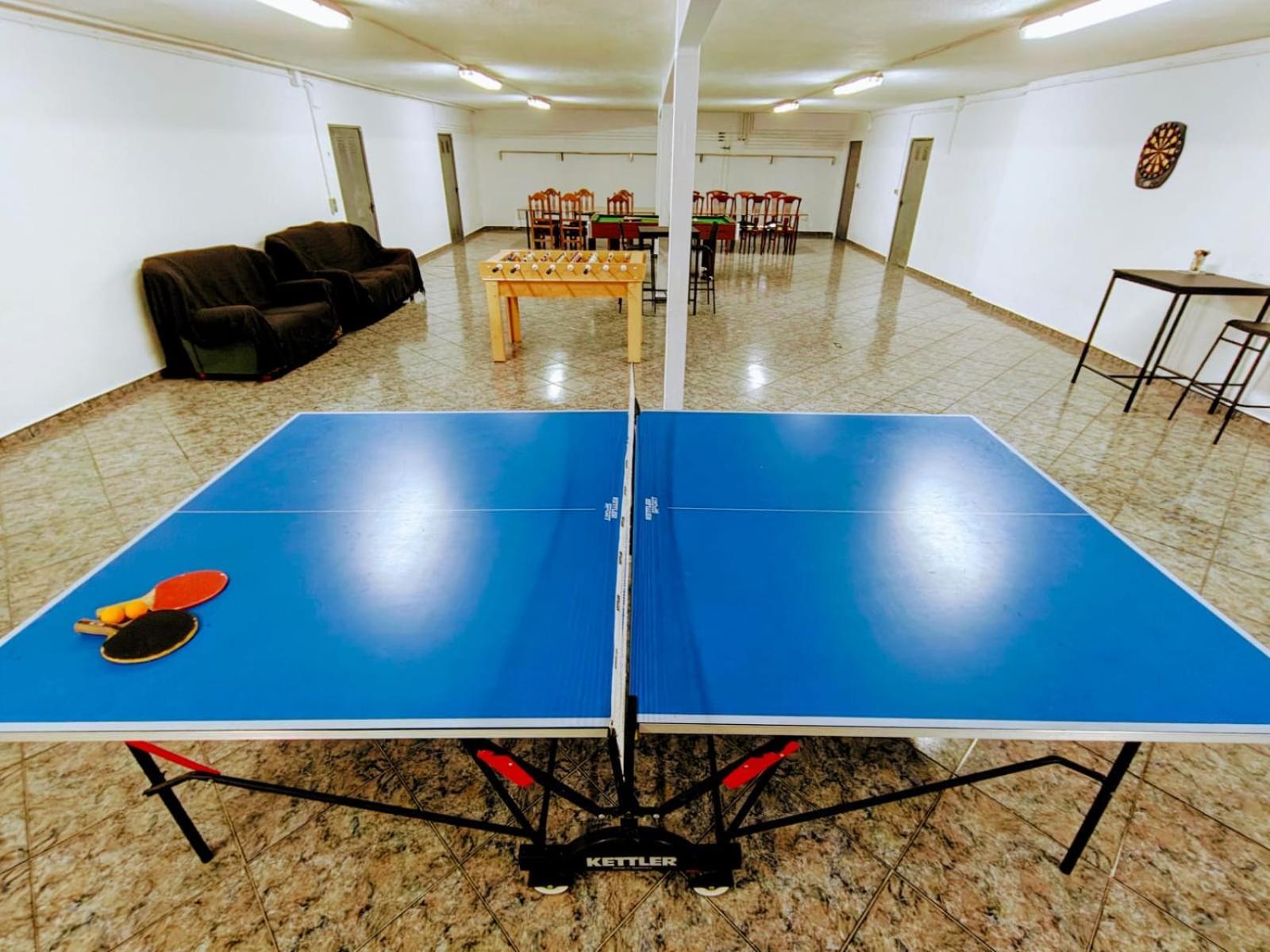 Preciosa Villa Para Grupos Grandes Con Piscina Y Bbq Касаррубиос-дель-Монте Экстерьер фото